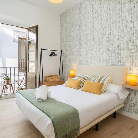 Apartamentos Luna Suites Palacio Dorita Гранада Экстерьер фото