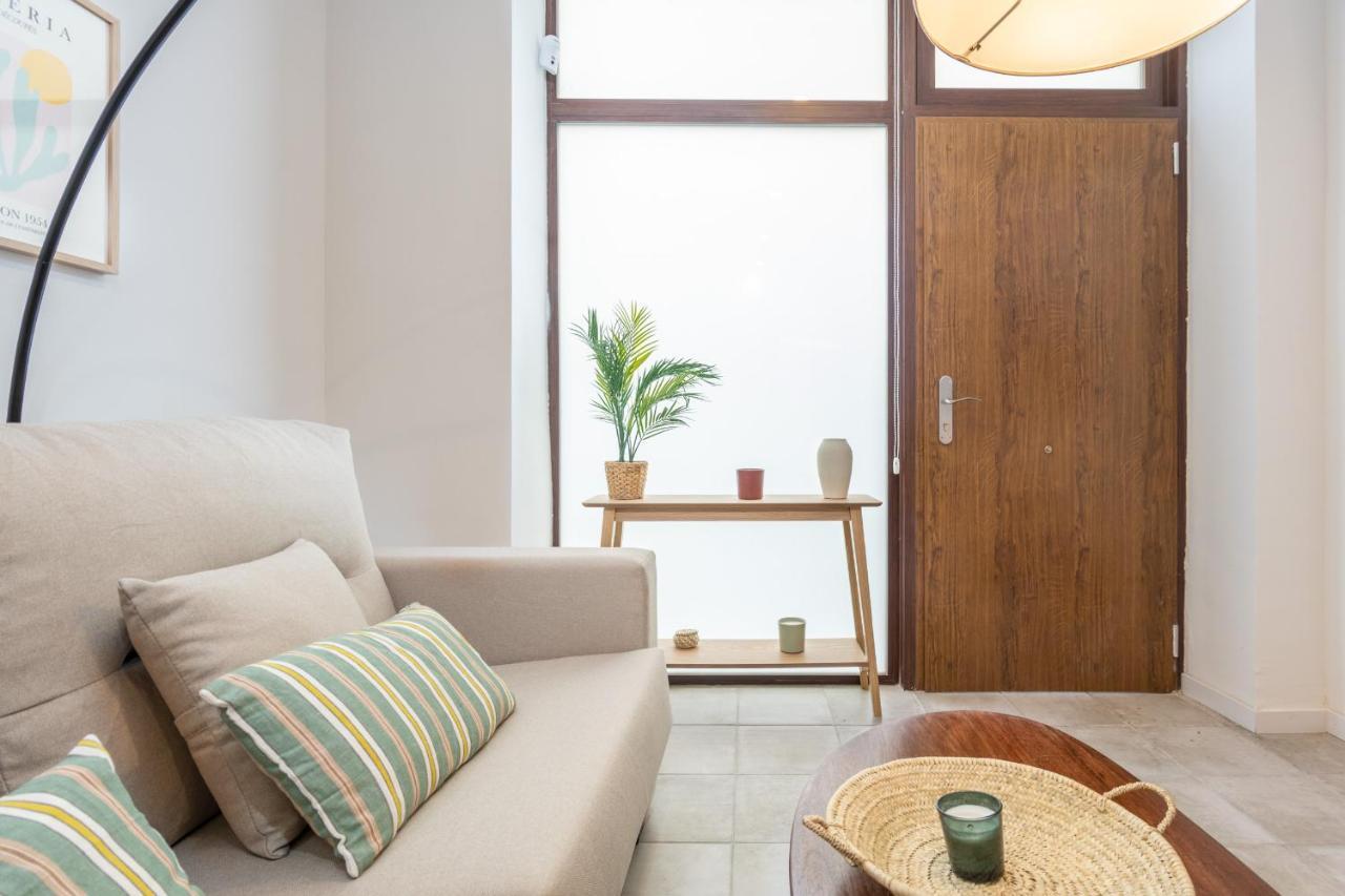 Apartamentos Luna Suites Palacio Dorita Гранада Экстерьер фото