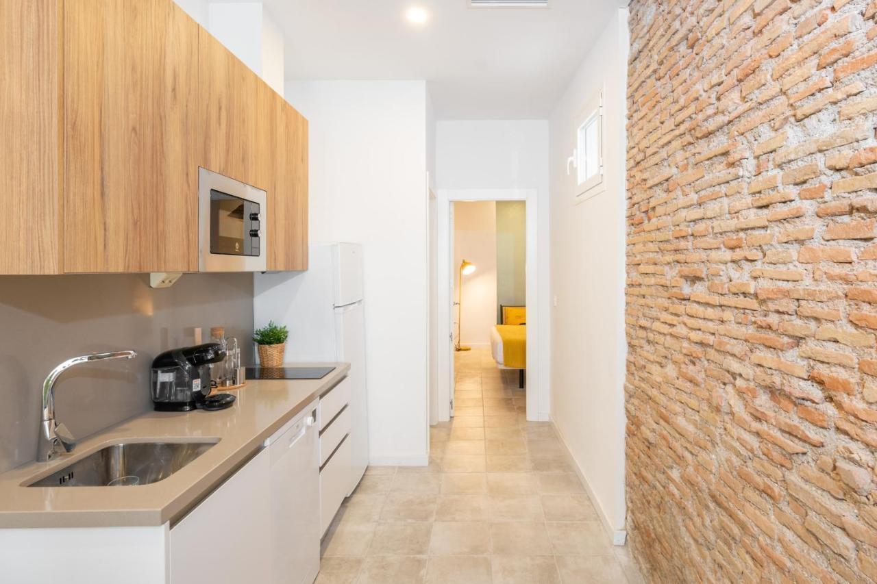 Apartamentos Luna Suites Palacio Dorita Гранада Экстерьер фото